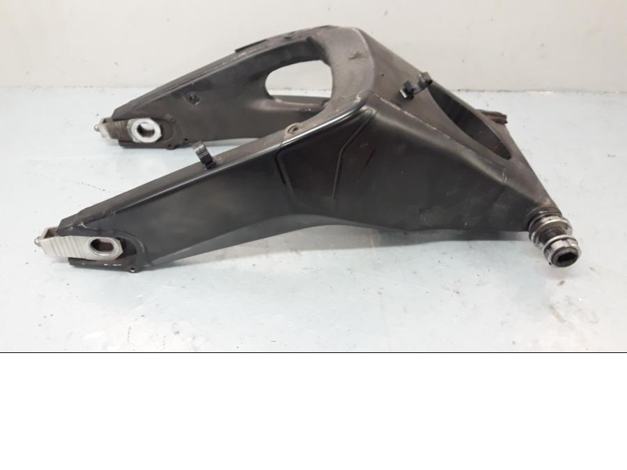 Baksidan på Sving från en Yamaha YZF R6 -2006 motorcykel.