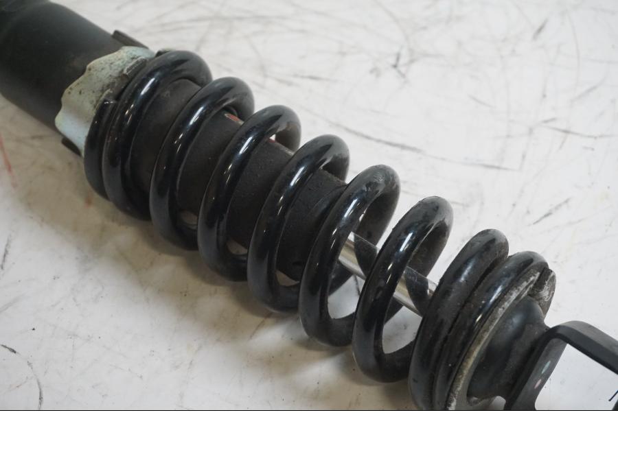 Höger sida på Stötdämpare från en Kawasaki Ninja 300 -2014 motorcykel.