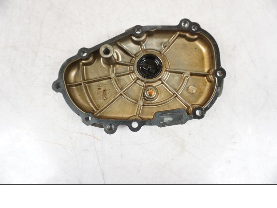 Baksidan på Motorkåpa från en Yamaha FJR 1300 -2005 motorcykel.