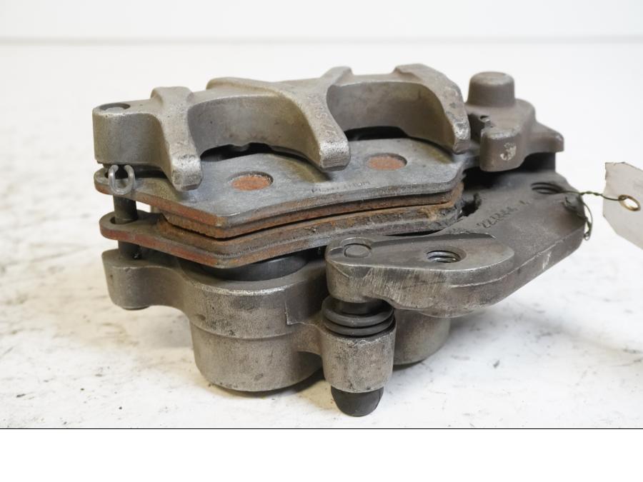 Höger sida på Bromsok från en Aprilia ETV 1000 -2002 motorcykel.