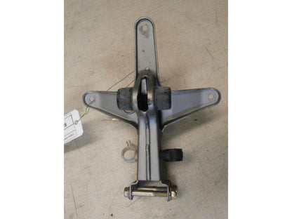 Framsidan på Instrumentpanelsfäste från en Cagiva Gran Canyon 900 ie -1998 motorcykel.