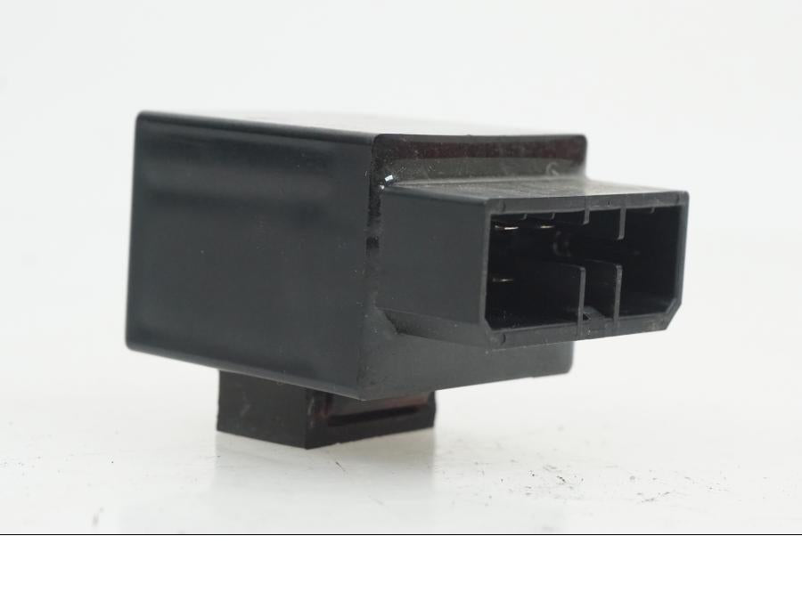 Baksidan på Relä från en Yamaha XJ 900 -1997 motorcykel.