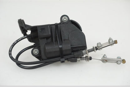 Baksidan på Avgasspjällmotor från en BMW R Ninet -2017 motorcykel.