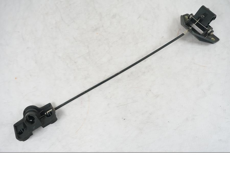 Framsidan på Sadellåsmekanism från en BMW R 1200 R -2007 motorcykel.