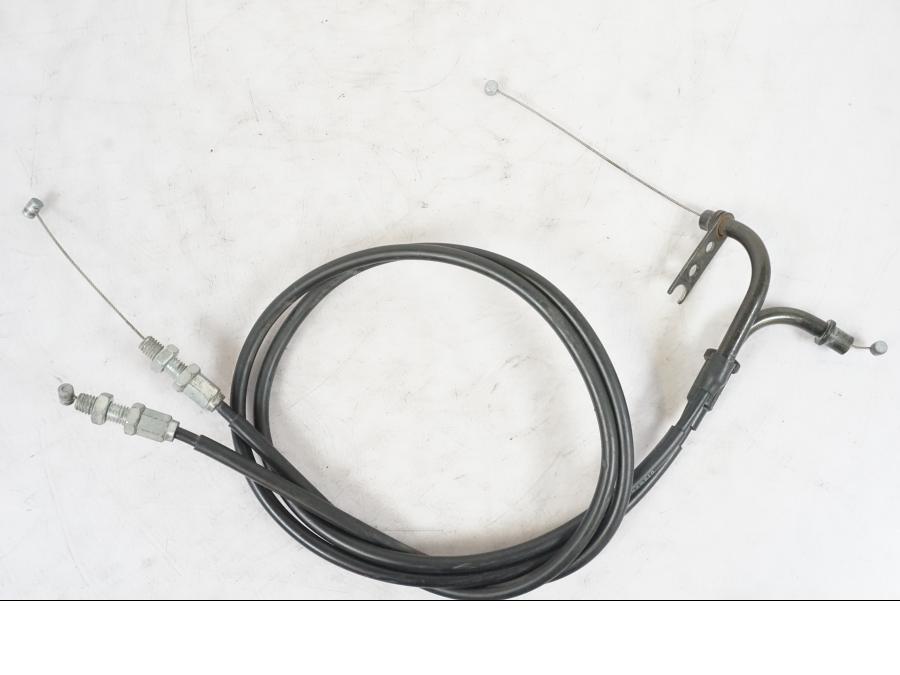 Framsidan på Gasvajer från en Suzuki GSX-R 750 -2007 motorcykel.