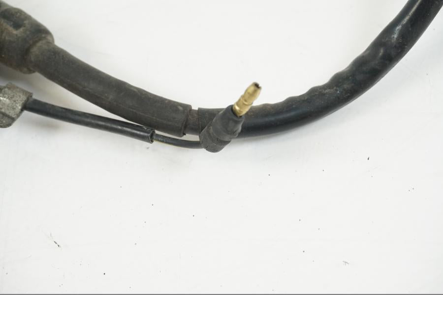 Snett nerifrån på Tändspole från en Honda CBR 125 R -2006 motorcykel.