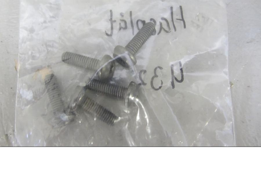 Höger sida på Hasplåt från en BMW R 1200 GS -2016 motorcykel.