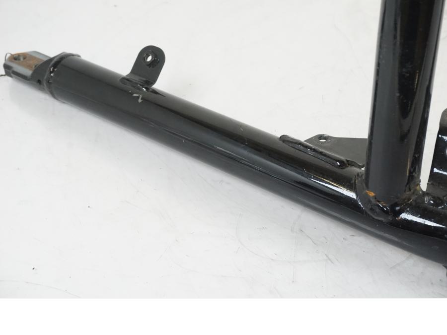 Extrabild3 på Ramdel från en Suzuki VZR 1800 -2009 motorcykel.