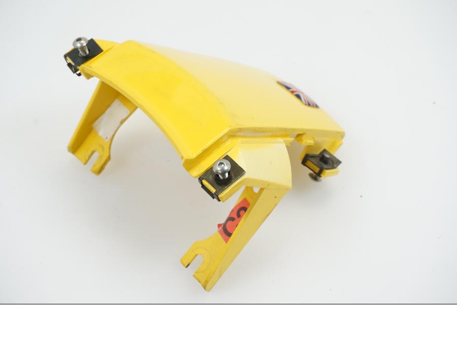 Vänster sida på Bakvinge från en Triumph Sprint RS -2004 motorcykel.