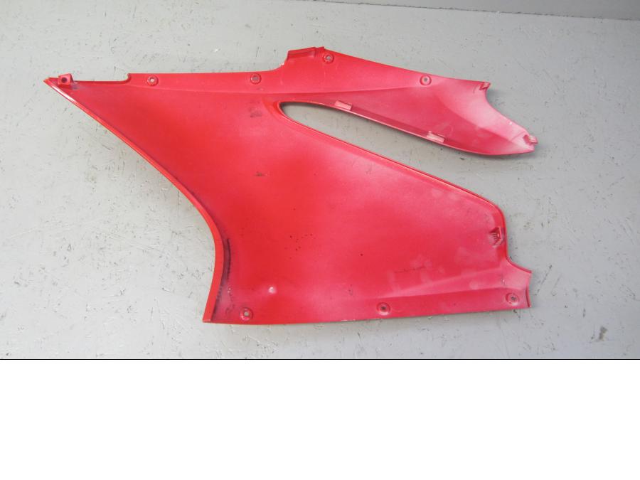 Höger sida på Sidkåpa från en Ducati Panigale 959 -2016 motorcykel.