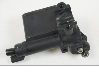 Extrabild2 på Bromshuvudcylinder från en BMW F 650 CS -2002 motorcykel.