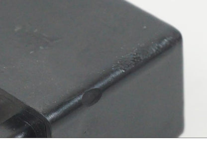 Vänster sida på Blinkersrelä från en Suzuki GSX-R 750 -2009 motorcykel.