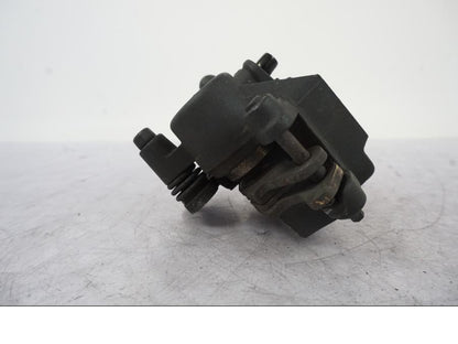 Snett nerifrån på Bromsok från en Kawasaki ER-6N -2008 motorcykel.