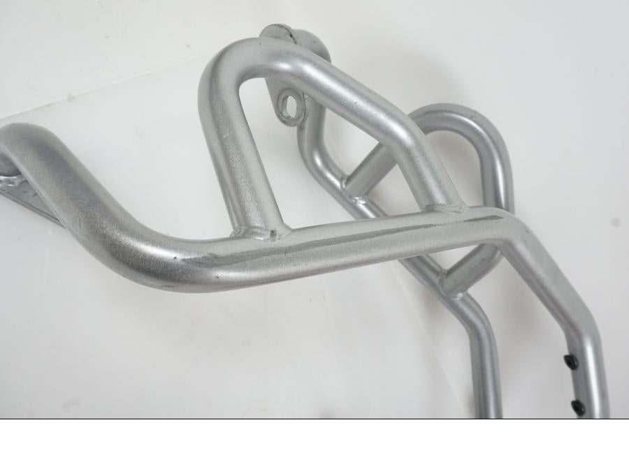 Baksidan på Motorskyddsbåge från en BMW F 850 GS -2019 motorcykel.