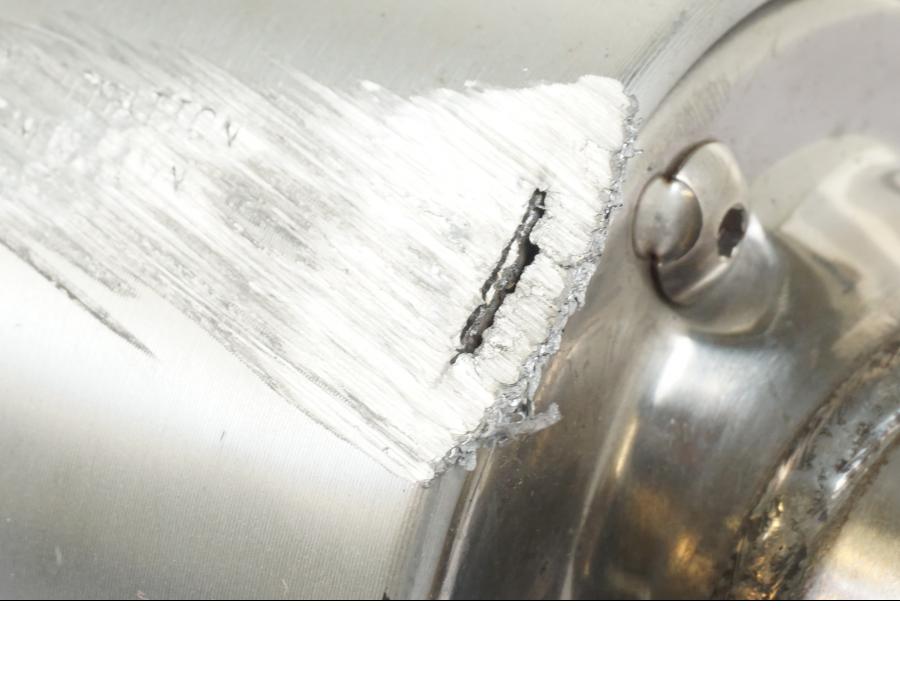 Extrabild4 på Ljuddämpare från en Suzuki GSX 1300 RX -1999 motorcykel.