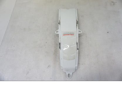 Framsidan på Bensintankskåpa från en Ducati Monster 796 -2013 motorcykel.