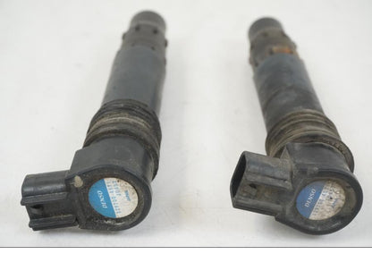 Vänster sida på Tändspole från en KTM 990 SM -2009 motorcykel.