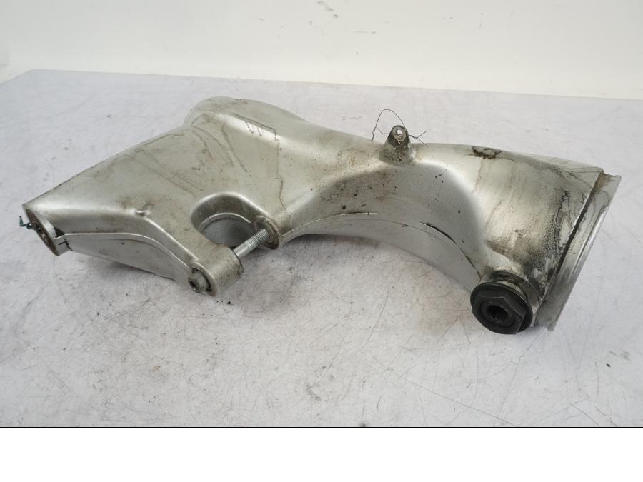 Höger sida på Sving från en BMW R 850 R -2004 motorcykel.