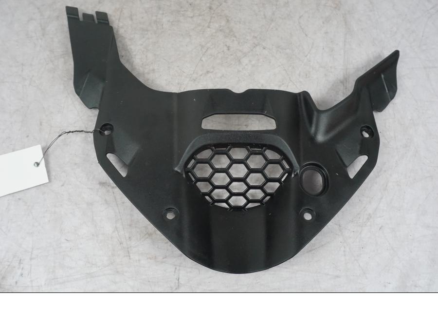 Snett uppifrån på Frontkåpa från en Ducati Multistrada V4 -2024 motorcykel.