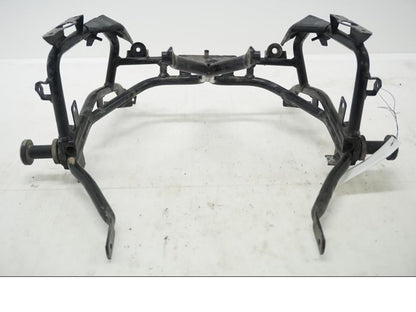 Framsidan på Toppkåpstag från en BMW R 1200 GSA -2011 motorcykel.