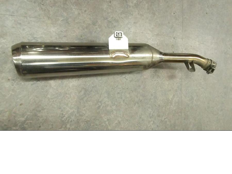 Vänster sida på Ljuddämpare från en Yamaha FJR 1300 -2015 motorcykel.