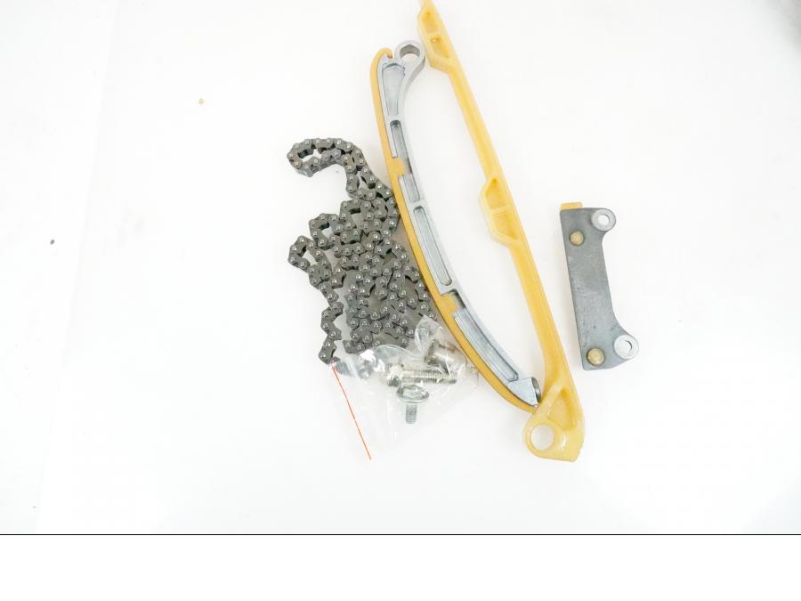 Framsidan på Kamkedja från en Honda VFR 800 -2005 motorcykel.