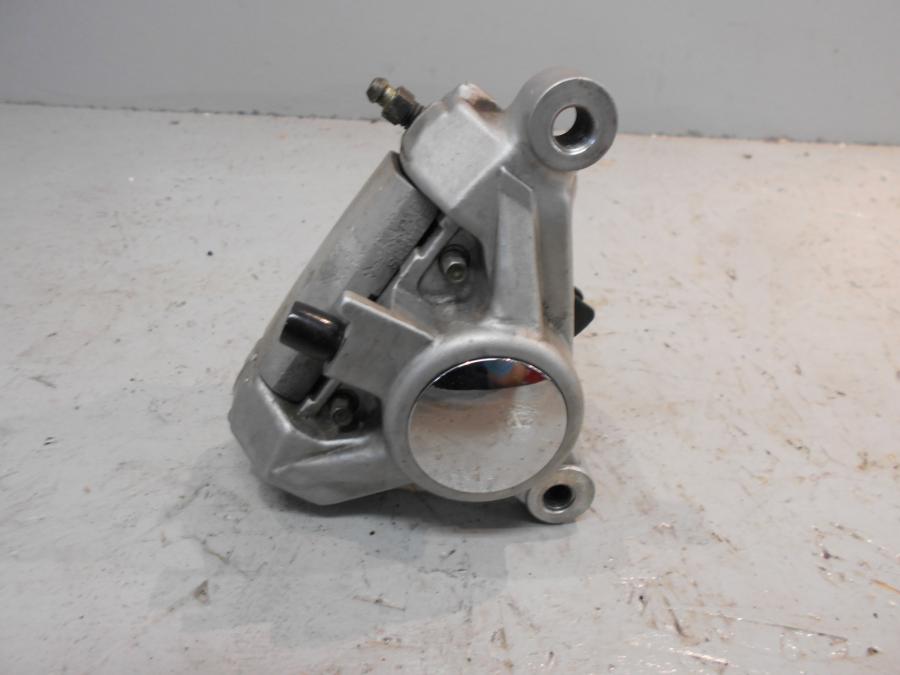 Framsidan på Bromsok från en Yamaha XV 1100 -1996 motorcykel.