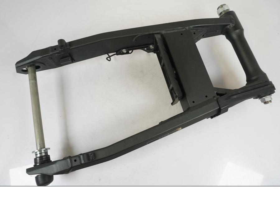 Extrabild1 på Sving från en Kawasaki Z 900 -2021 motorcykel.