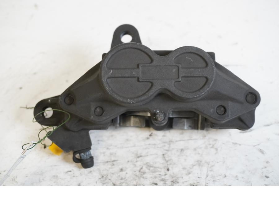 Höger sida på Bromsok från en Triumph Speed Triple -2001 motorcykel.