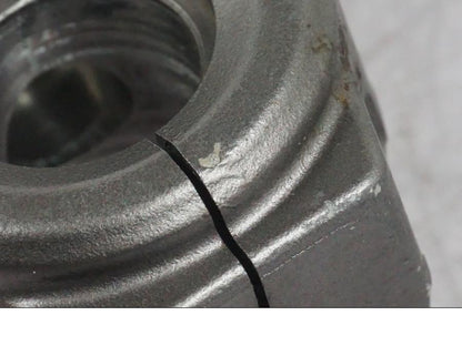 Höger sida på Gaffelben från en Kawasaki ER-6N -2009 motorcykel.