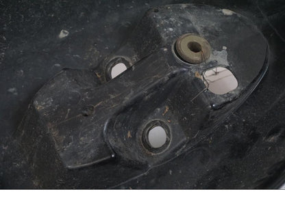 Extrabild6 på <p>Bakskärm från Kawasaki VN 900 Custom 2007.</p>

<p>Lackskador, skrapmärke, repor se bilder.</p> motorcykel.