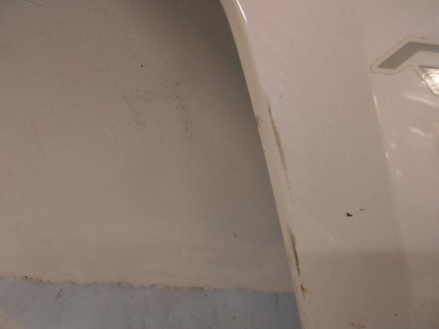 Baksidan på Sidkåpa från en BMW R 1200 RS -2016 motorcykel.