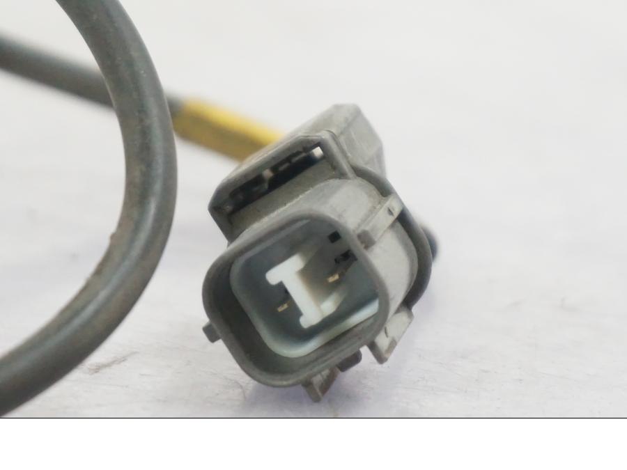 Höger sida på ABS givare från en Triumph Tiger -2009 motorcykel.