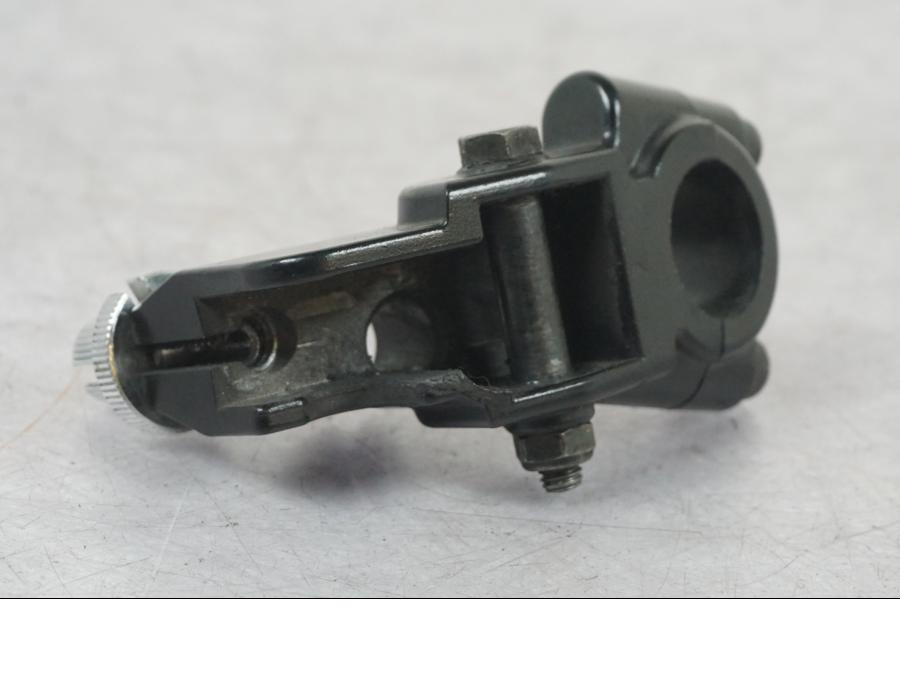 Höger sida på Kopplingsklo från en Triumph Daytona 955I -2000 motorcykel.