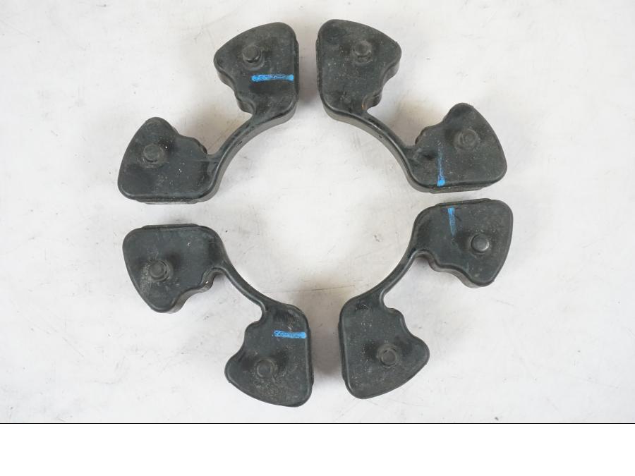 Framsidan på Ryckutjämnare från en Kawasaki ER-6N -2016 motorcykel.