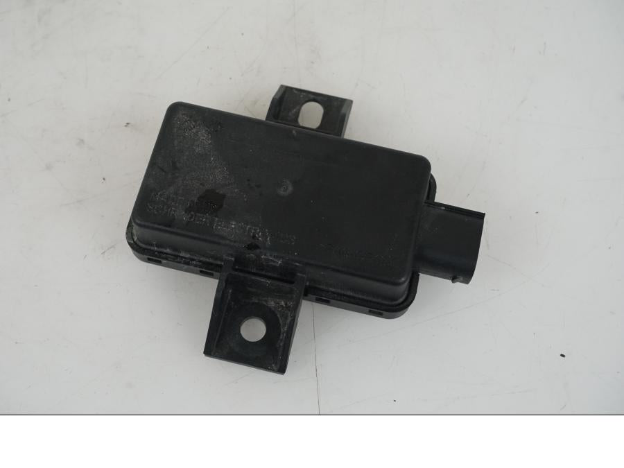 Baksidan på RDC Styrenhet från en BMW F 750 GS -2019 motorcykel.