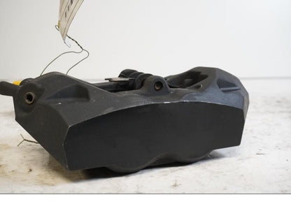 Baksidan på Bromsok från en BMW R 1200 GSA -2014 motorcykel.