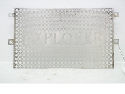 Framsidan på Vattenkyldekor från en Triumph Tiger Explorer -2012 motorcykel.