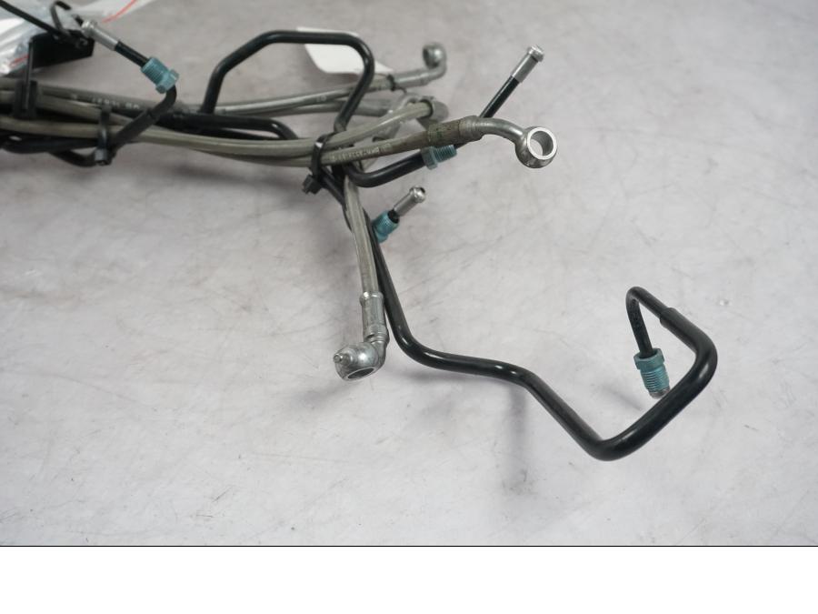 Extrabild1 på Bromsledning från en BMW F 800 R -2018 motorcykel.