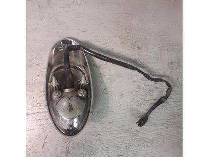 Baksidan på Baklampa från en Kawasaki VN 900 -2007 motorcykel.