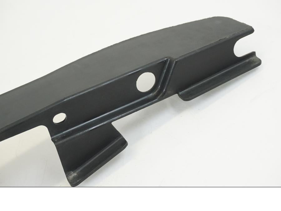 Vänster sida på Undertail från en Honda XL 1000 V -1999 motorcykel.