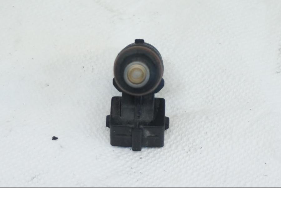 Snett uppifrån på Spridare från en BMW K 1600 -2015 motorcykel.