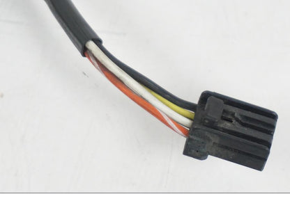 Baksidan på Kablage från en H-D Softail Standard FXST -2001 motorcykel.