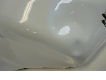 Baksidan på Bensintank från en Suzuki GSX 1300 R -2017 motorcykel.