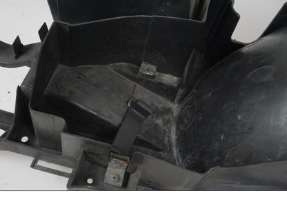 Vänster sida på Undertail från en Yamaha XJ 900 S -1997 motorcykel.