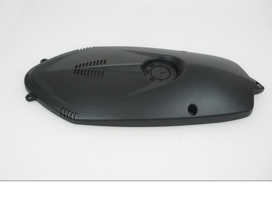 Vänster sida på Motorkåpa från en BMW R NineT -2022 motorcykel.