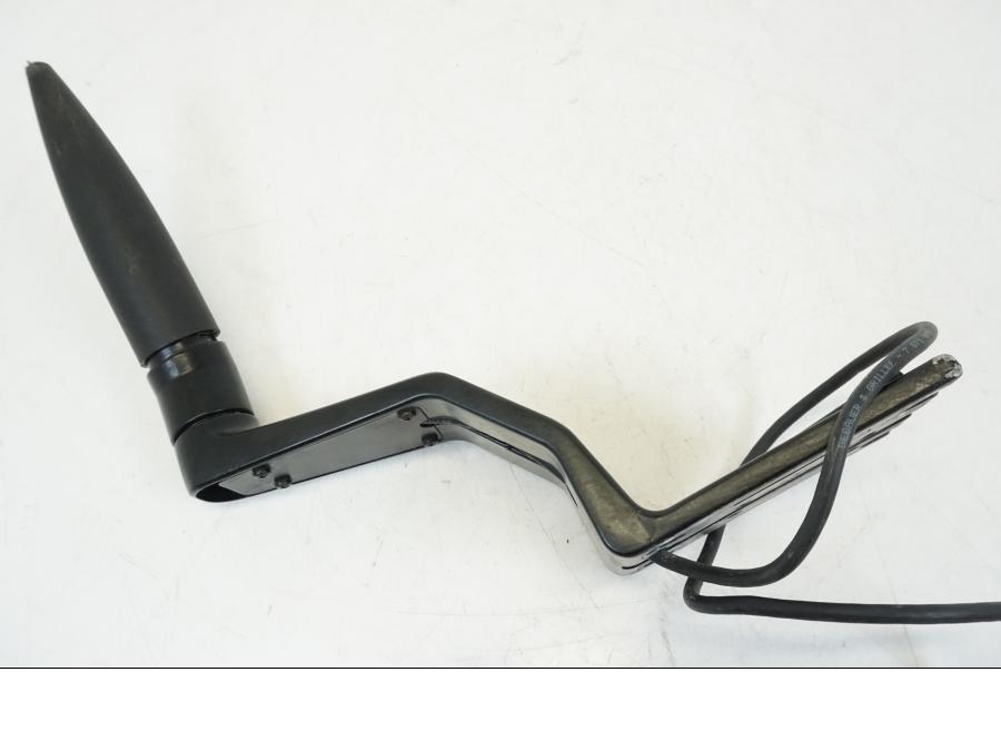 Extrabild1 på Radioantenn från en BMW K 1200 LT -2004 motorcykel.