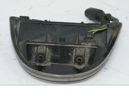 Snett uppifrån på Baklampa från en Honda CBR 900 RR -2002 motorcykel.