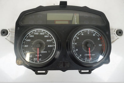 Framsidan på Instrumentpanel från en Honda XL 1000 V -2008 motorcykel.