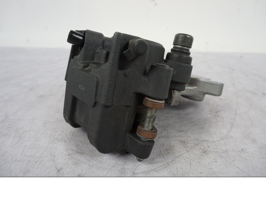 Snett uppifrån på Bromsok från en Yamaha MT-09 -2020 motorcykel.